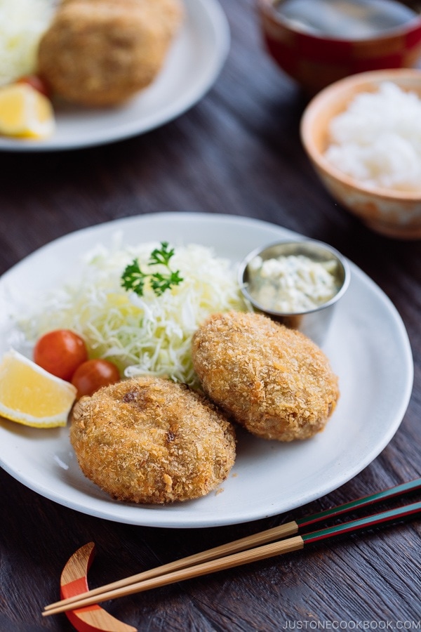 Menchi Katsu 碎肉炸肉排 メンチカツ 只需一张食谱manbetx 官网网址